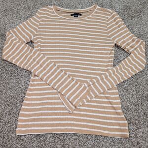 🦅American Eagle Long Sleeve